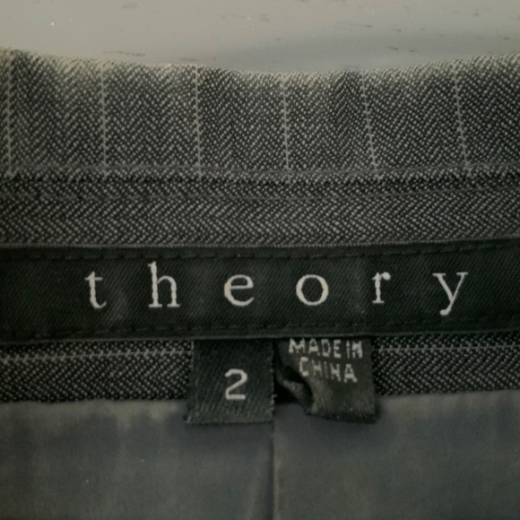 THEORY grey pinstripe full skirt and blazer suit, all season wool in size 2 - Picture 7 of 7